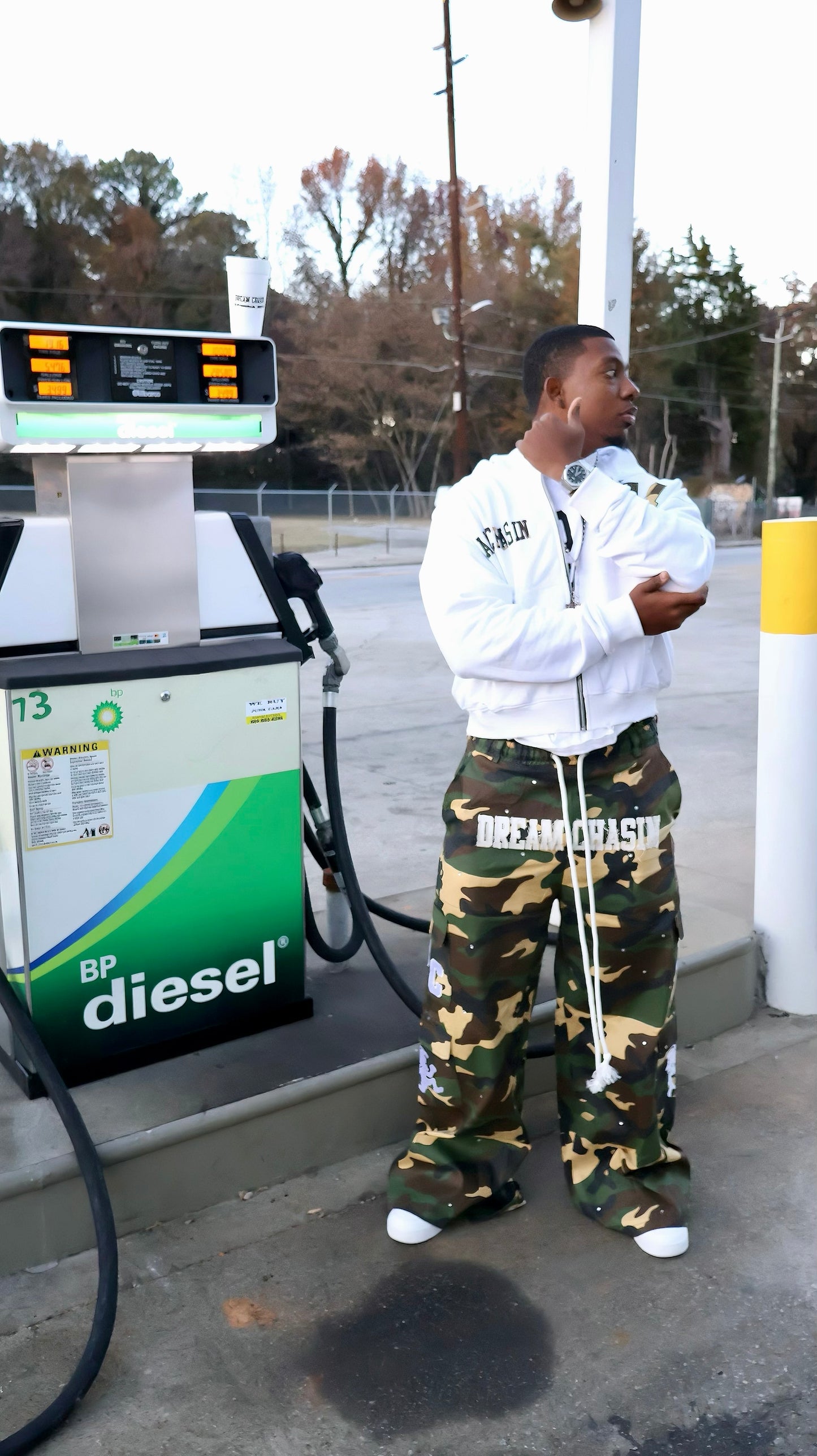 Oversized Camo Cargo pants