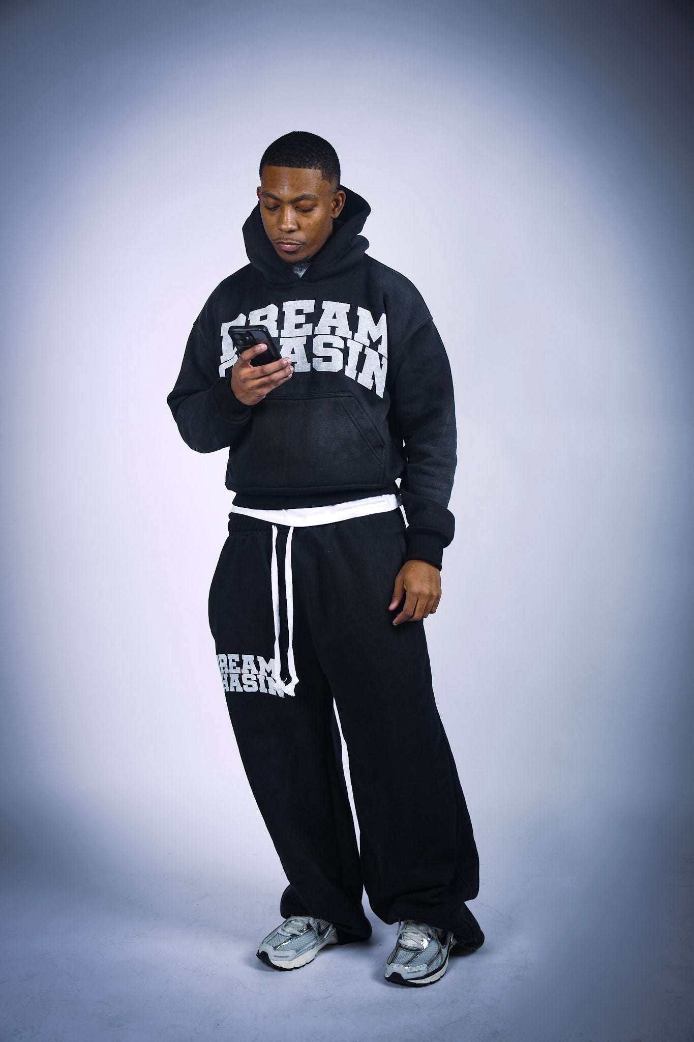 Dream Chasin Unisex sweatsuit