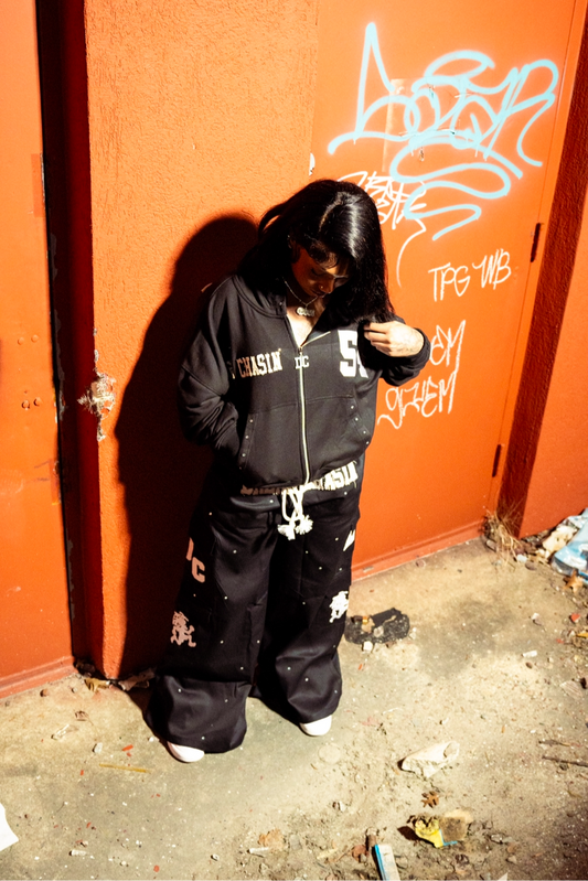 Oversize Black Cargo pants